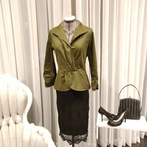 Blouse - Picture 1 of 9